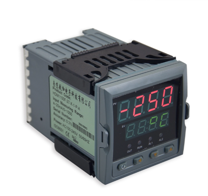 Single-Loop Digital Controller for Universal Industrial Input
