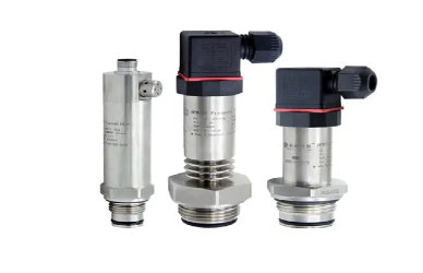 Sanitary pressure transmitter