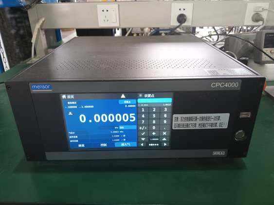  Pressure Controller 